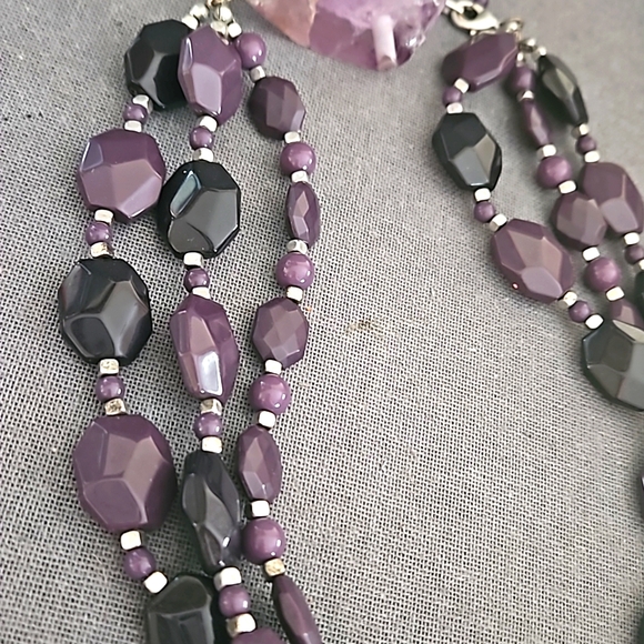 Premier Designs Grapevine multi strand necklace purple matte silver adjustable - Picture 4 of 6